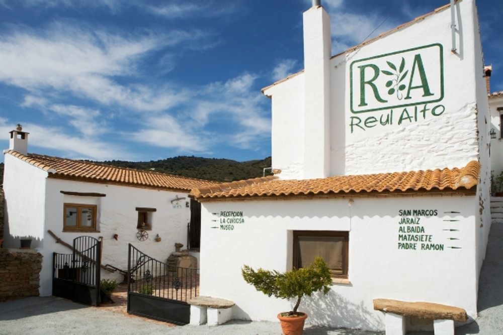 Reul Alto Cortijos Rurales Guest House Laroya Exterior foto